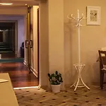 Hotel Boss 3*