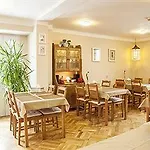 Boss Hotel 3*
