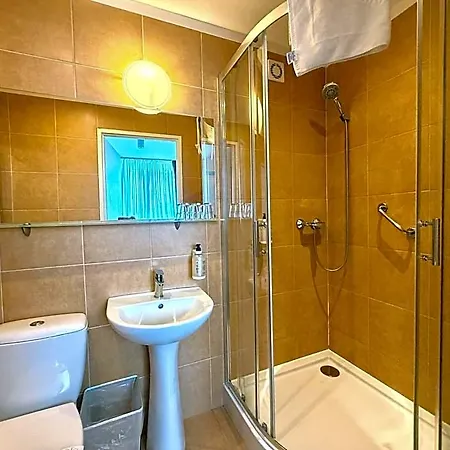 Boss Hotel 3*
